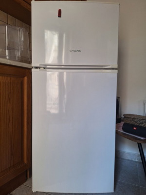 Crown fridge-freezer 1.20m used