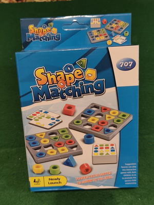 Shape Matching children's board game by 707 Games