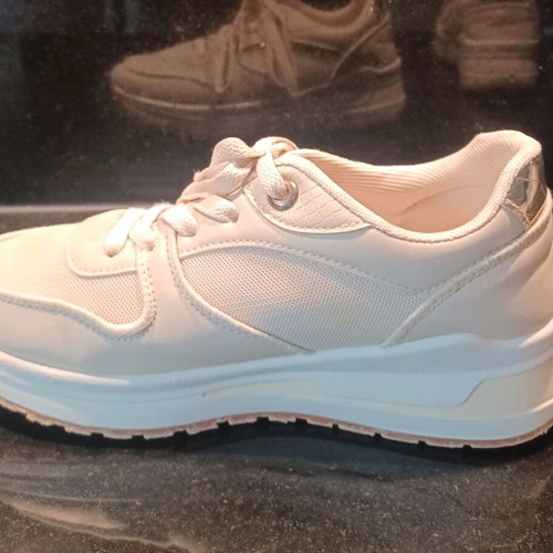 Antonio Donati sneakers beige light like new, women's size 37