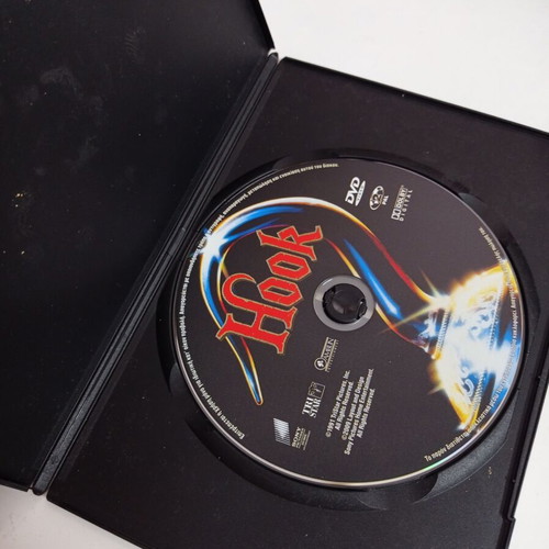 Hook DVD like new with subtitles