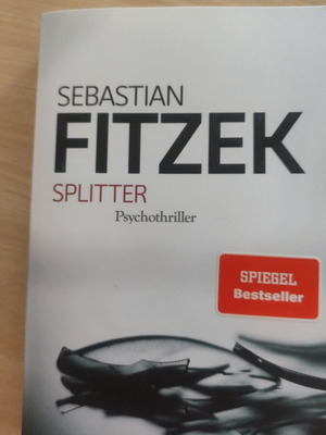 Fitzek Splitter book like new, German