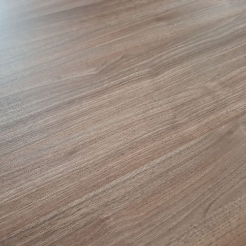 Neoset Coffee Table like new, heavy wood, walnut finish, 100x100 cm