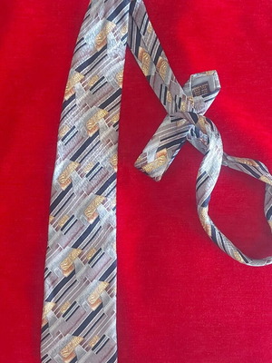 Men's tie made of soft fabric like new