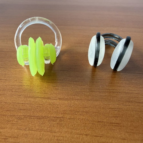 Set of 2 colorful swimming nose clips with case and plastic bag