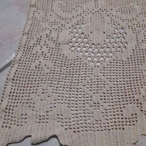 Handmade beige lace set of 2, like new
