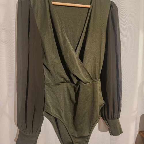 Khaki shirt bodysuit used with transparent sleeves size M