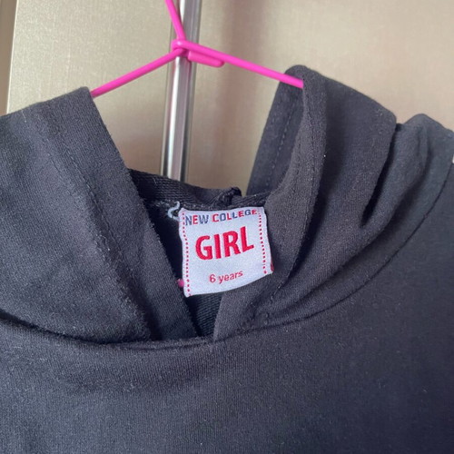 Children's shirt used, 6 years old, black, size 116 cm