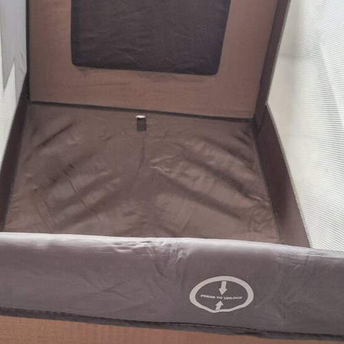 Playpen like new