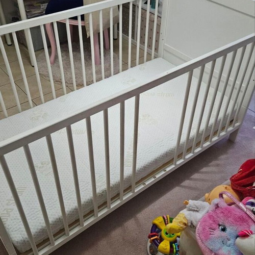 Baby cot with latex mattress used, white, wooden