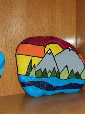 Decorative stones pack painted with tempera new