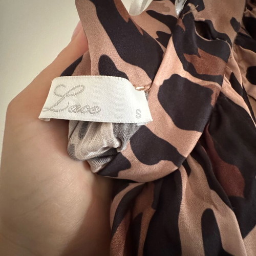 Lace skirt like new, black and brown, size S