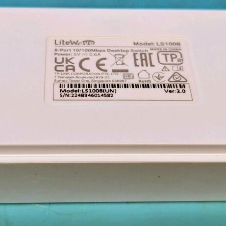 TP-Link LS1008 Switch 8 ports like new