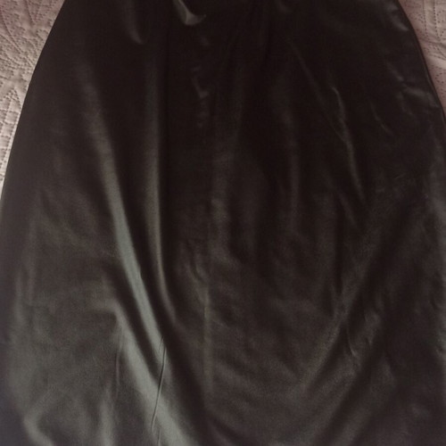 Leather skirt new, size M 38 10, black