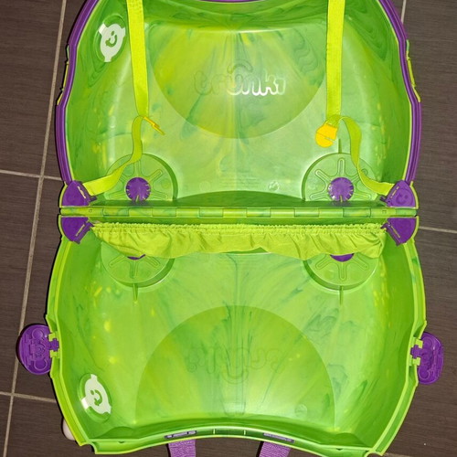 Trunki children's travel suitcase like new green