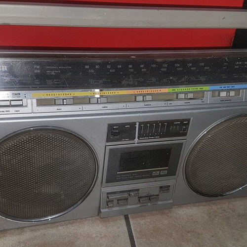 Vintage Japanese Boombox Silver ST777 used