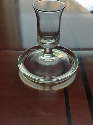 Glass candlestick like new, 8 cm height, 8 cm base diameter