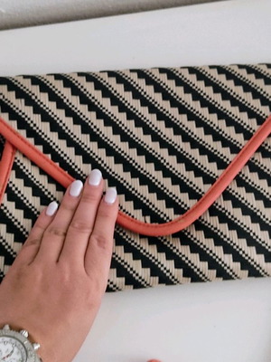 Clutch bag ψάθινο Stradivarius μεταχειρισμένο με λουρί ώμου