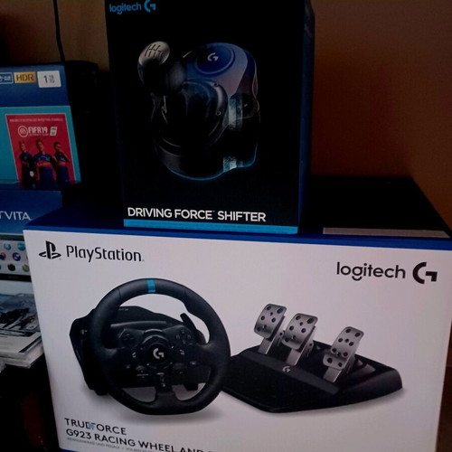 Logitech G923 PS5/PS4/PC Racing Wheel Shifter new sealed with free base