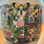 Decorative porcelain vase used with oriental design
