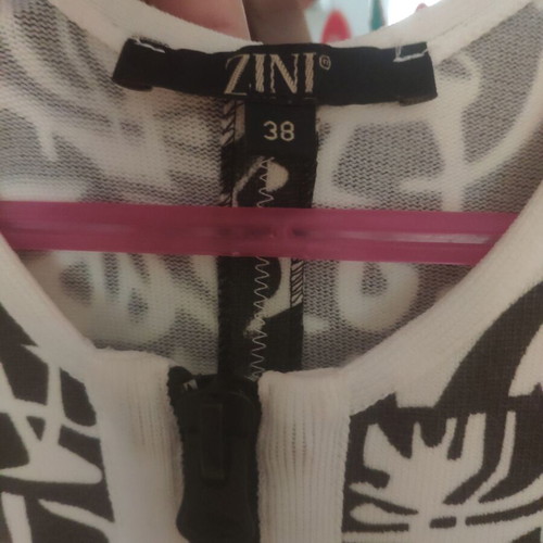 Zini dress No38 like new, black and white