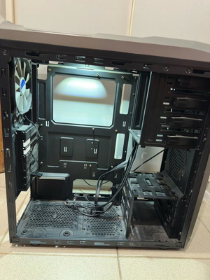 Raidmax Narwhal 920WB computer case like new, Full Tower