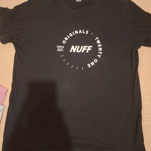 Nuff black T-shirt medium