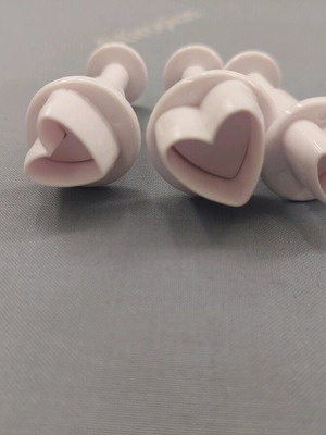 Heart Embossed Cookie Cutter Set new
