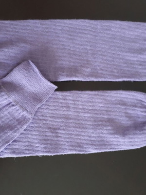 Purple leg warmers used
