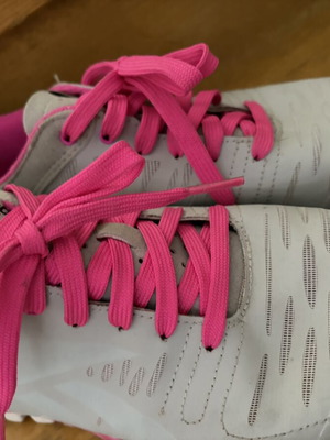 Reebok γυναικεία αθλητικά μεταχειρισμένα, ιδανικά για περπάτημα, μέγεθος 39, γκρι