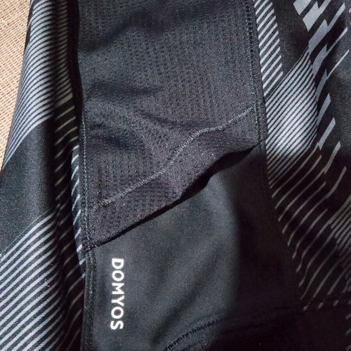 Domyos fitness leggings new, black with grey patterns, size M