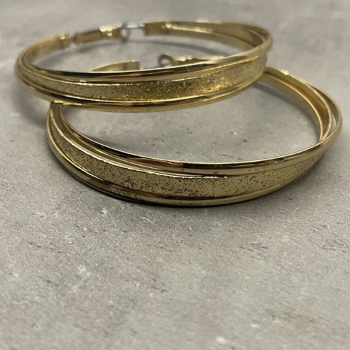 Y2K golden hoop earrings Jewelor like new, triple hoop effect