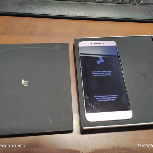 LeEco Le Max 2 (X821) used for parts or repair