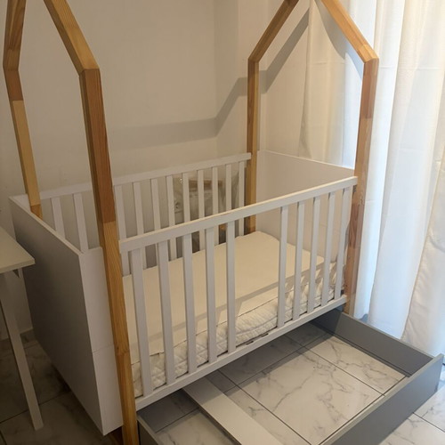 Bellamy Pinette children's house bed 70x140 cm with mattress