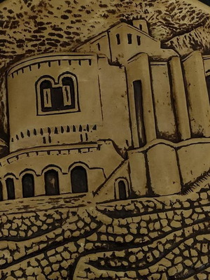 Collectible ceramic wall plate Kruja Castle Albania like new