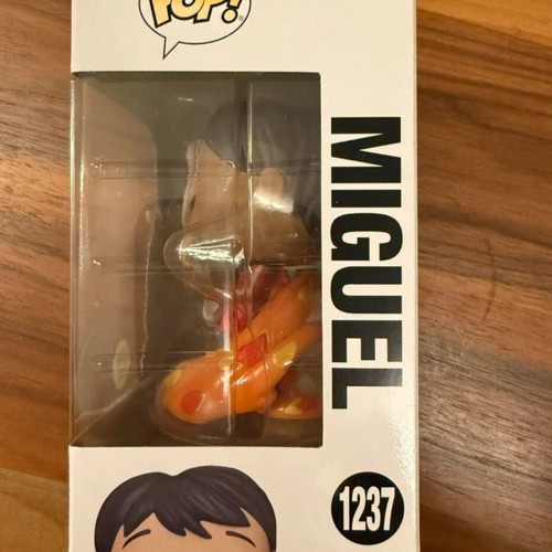 Funko Pop! Disney Pixar Coco Miguel Special Edition