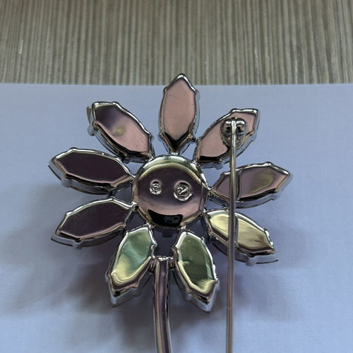 Swarovski vintage flower brooch with pink crystals like new