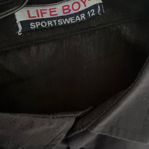Life Boy Sportswear shirt black like new size 12