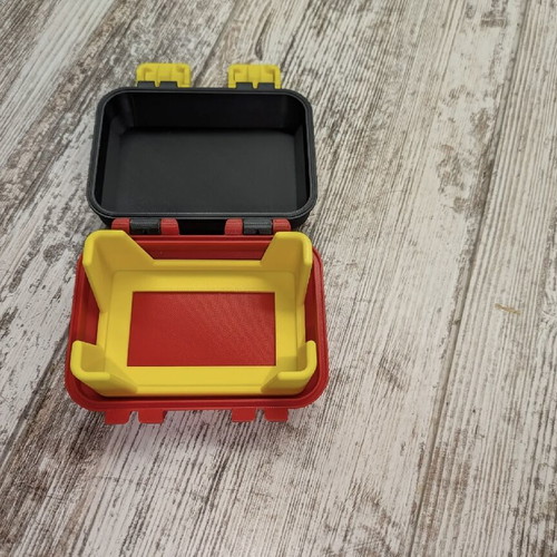 UNO card storage box 3D printed new, compact with secure closure
