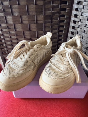 Zara Kids Athletic Shoes used, size 30, beige with rhinestones