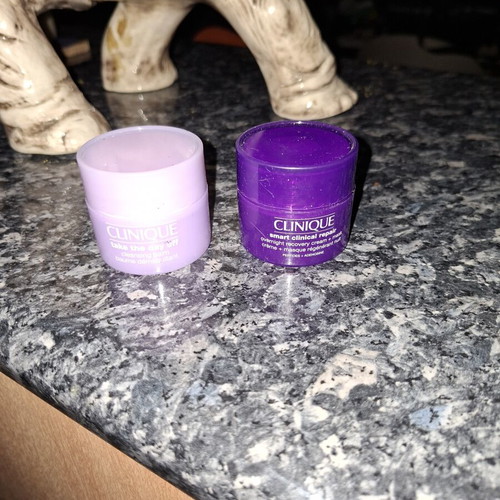 Clinique Take The Day Off Cleansing Balm and Smart Clinical Repair Overnight Cream set like new