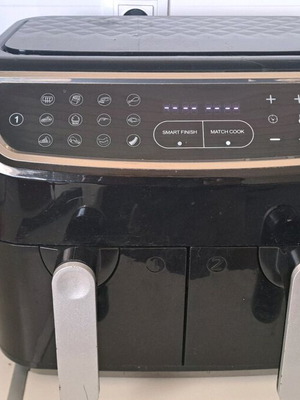 Air Fryer used 9L with dual baskets and 2600 W
