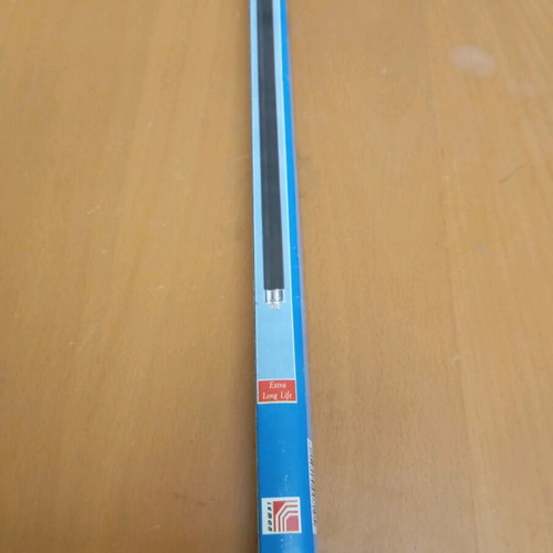 T5 BLB Blacklight Fluorescent Lamp 8W new, UV 365nm, G5 base