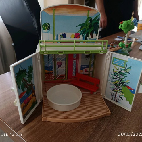 Playmobil pieces 6159 used, house, pool and bench