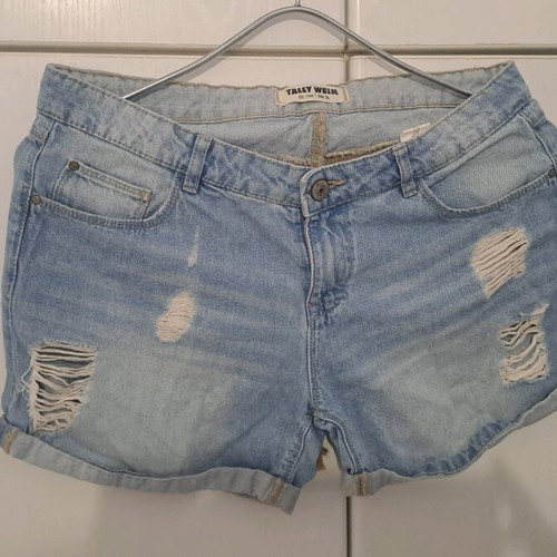 Tally women's shorts medium blue like new, size 38