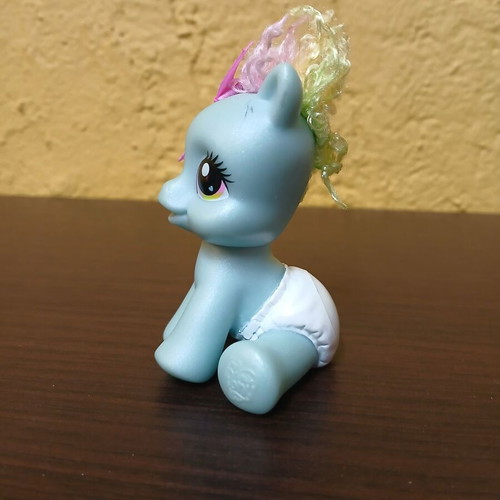 My Little Pony Newborn Cutie used baby pony figure Hasbro