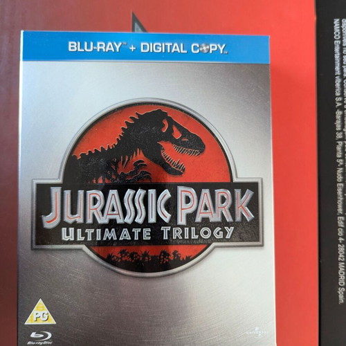 Jurassic Park Ultimate Trilogy Blu-ray like new