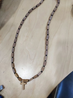 Σταυρός λαιμού καινούργιος μπεζ