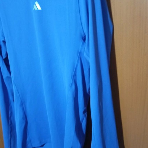Adidas TECHFIT Thermal Training Shirt like new, blue and purple