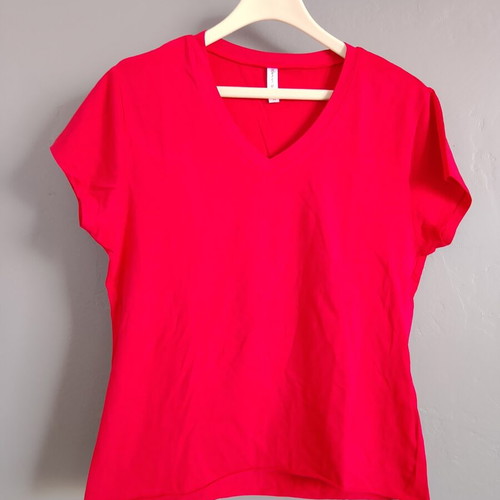 Reserved red T-shirt XL like new