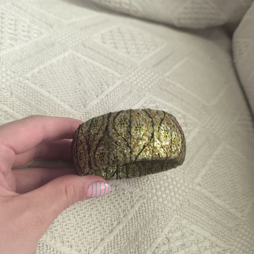 Bracelet used, black and gold